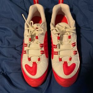 University red air max 98